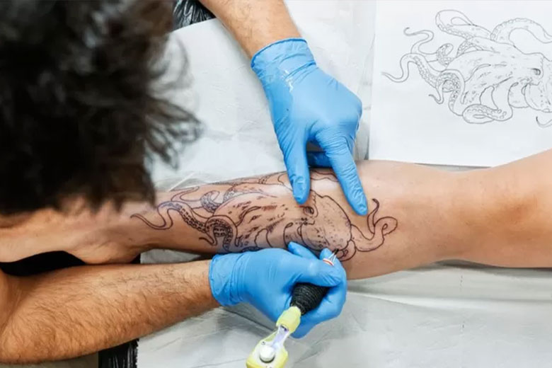 ¿Cuál es el lugar más doloroso del cuerpo para hacerse un tatuaje?