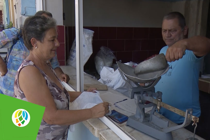 Recibirán alimentos adicionales territorios afectados por Ian
