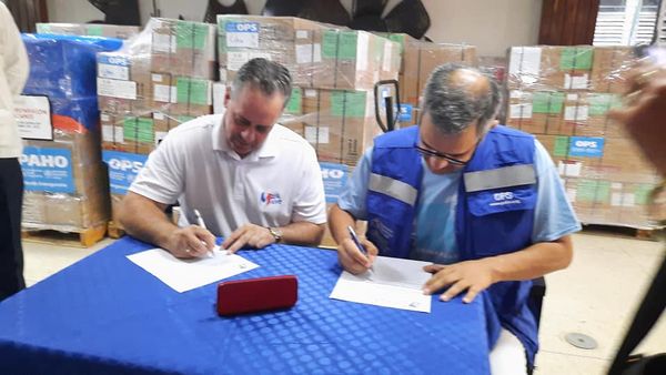 Entregan OPS/OMS donativo a hospital de Pinar del Río