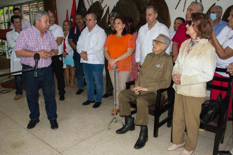 Hospital pinareño recibe condición de Colectivo Moral (+Fotos)