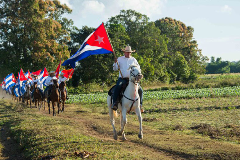 Pinareños recuerdan entrada de columna invasora a Mangos de Roque (+Fotos)