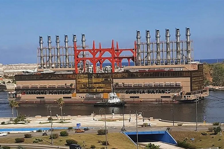 Llega a la Bahía de La Habana nueva central flotante de 240 MW