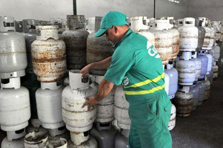 “No vamos a tocar cero con los combustibles”, señala ministro de Energía y Minas