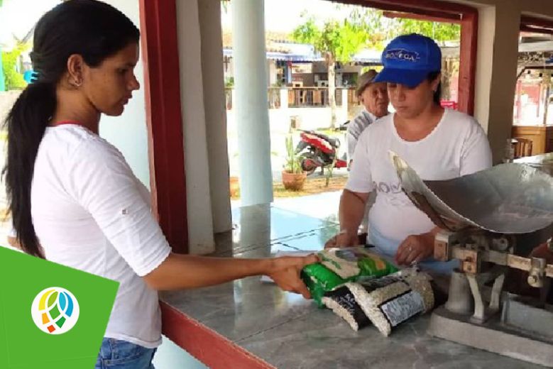 Entrega de alimentos a personas en condición de vulnerabilidad