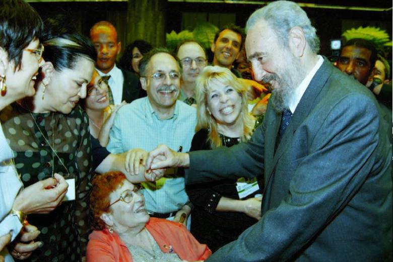 La IV Conferencia “La Nación y la Emigración” se celebrará en La Habana los días 18 y 19 de noviembre, como parte del fortalecimiento continuo e irreversible de los vínculos entre Cuba y sus nacionales en el exterior; resultado del diálogo amplio y franco iniciado en 1978, promovido e impulsado por el Líder Histórico de la Revolución Cubana, el Comandante en Jefe Fidel Castro Ruz.
