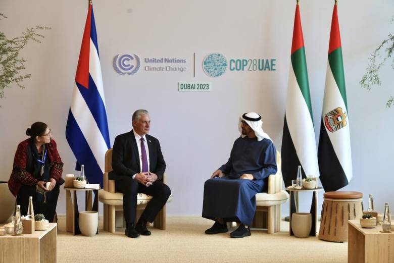 El Primer Secretario del Comité Central del Partido Comunista y Presidente de la República de Cuba, Miguel Díaz-Canel Bermúdez, fue recibido en la mañana de este miércoles por su Alteza el Jeque Mohamed BinZayed Al Nahyan, presidente de Emiratos Árabes Unidos y Emir de Abu Dhabi. Se trata de la primera vez que ambos mandatarios se reúnen; y de la primera visita de un dignatario cubano a Emiratos. De tal suceso, se han derivado importantes acuerdos.